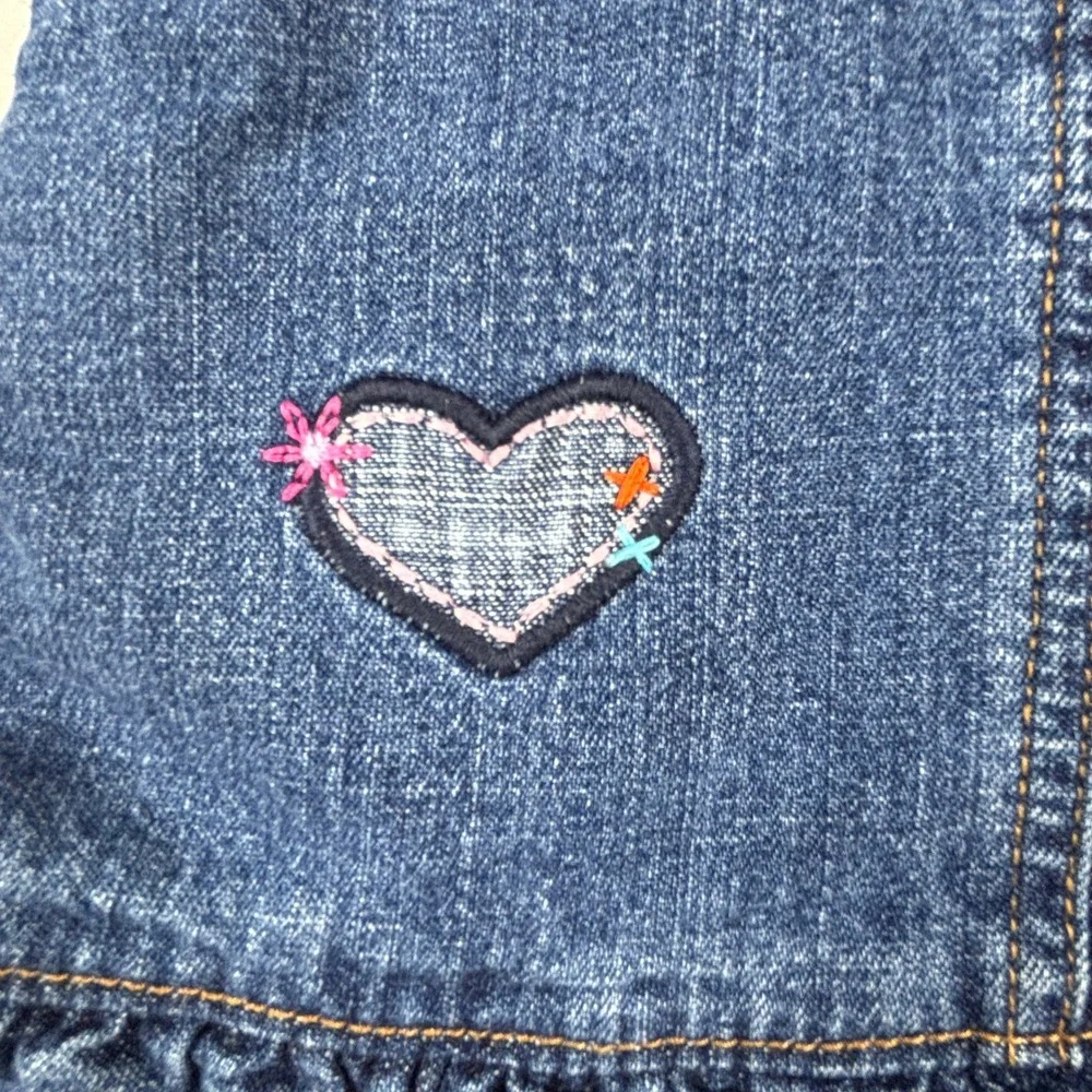 OshKosh B'gosh Denim Overalls Dress Ruffle‎ Heart Flower Baby Girls 12 Months